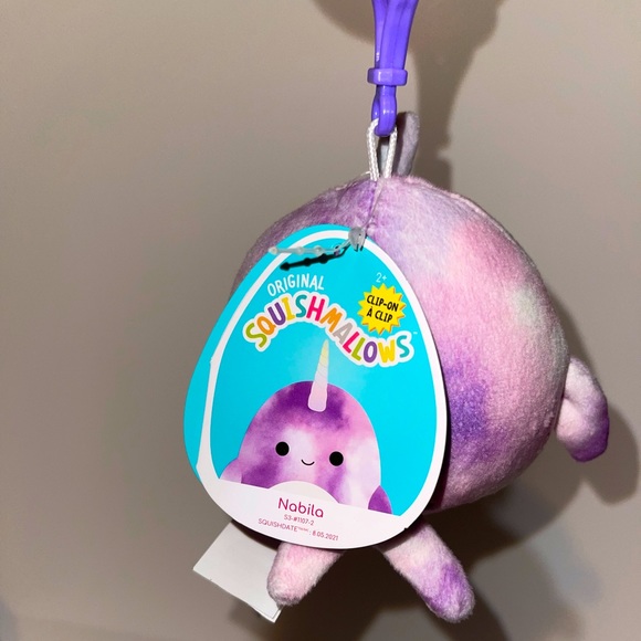 Nabila The Narwhal 3.5" Squishmallow Clip (CLAIRE'S EXCLUSIVE) - Picture 4 of 5